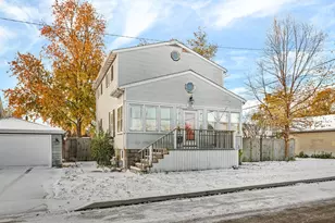 416 Hutchins St, Joliet, IL 60435 - Photo 1