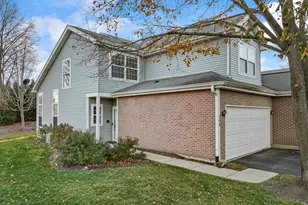 266 Grandview Ct, Algonquin, IL 60102 - Photo 1