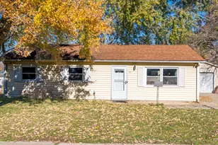 317 Butterfield Rd, North Aurora, IL 60542 - Photo 1