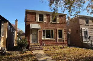 3627 S 58th Ct, Cicero, IL 60804 - Photo 1