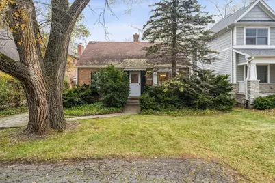 346 55th Street, Clarendon Hills, IL 60514 - Photo 1