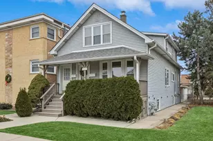 2539 N 74th Ct, Elmwood Park, IL 60707 - Photo 1