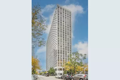 4343 N Clarendon Avenue #707, Chicago, IL 60613 - Photo 1