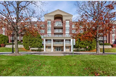 7021 W Touhy Avenue #207, Niles, IL 60714 - Photo 1