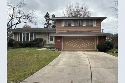 1305 W Mulberry Lane, Arlington Heights, IL 60005 - Photo 1