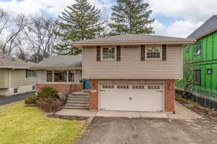 4817 Stonewall Ave, Downers Grove, IL 60515 - Photo 1