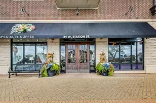 24 W Station St, Palatine, IL 60067 - Photo 1