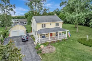 4S069 Barclay Rd, Naperville, IL 60563 - Photo 1