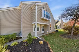 [Address not provided], Carol Stream, IL 60188 - Photo 1