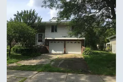 408 Desmond Drive, Schaumburg, IL 60193 - Photo 1