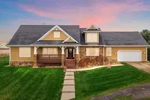 6292 Windmill Ln, Grant Park, IL 60940 - Photo 1