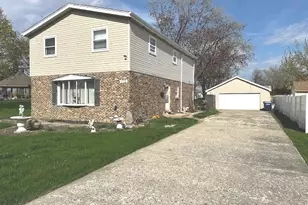 115 N Lavergne Ave, Northlake, IL 60164 - Photo 1