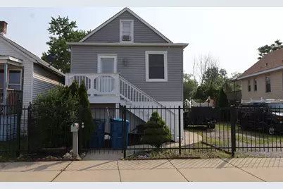 15239 Vincennes Road, Phoenix, IL 60426 - Photo 1