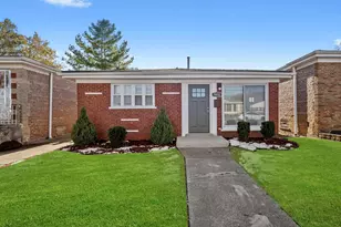 1033 W 108th St, Chicago, IL 60643 - Photo 1