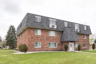 17227 71st Ct, Tinley Park, IL 60477 - Photo 1