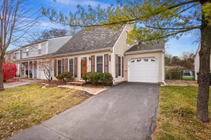 3S260 Birchwood Dr, Warrenville, IL 60555 - Photo 1