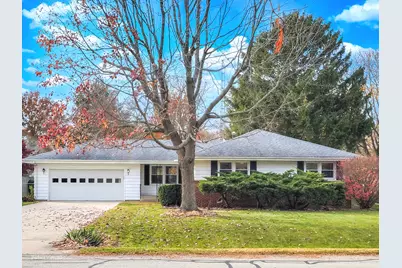 3675 Dixon Drive, Morris, IL 60450 - Photo 1