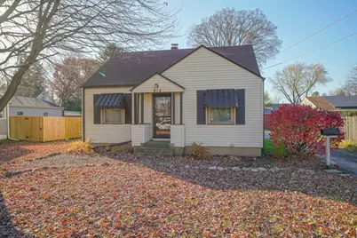 812 McKinley Avenue, Belvidere, IL 61008 - Photo 1