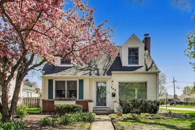 745 S Chestnut Avenue, Arlington Heights, IL 60005 - Photo 1