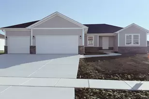 1692 Campton Dr, Bourbonnais, IL 60914 - Photo 1