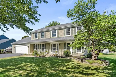 135 Chesterfield Drive, Oswego, IL 60543 - Photo 1