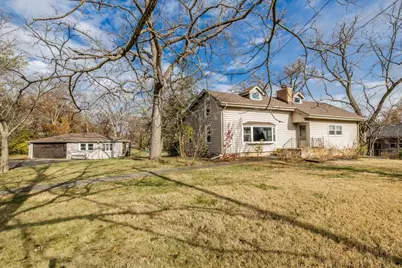 8702 W 131st Street, Palos Park, IL 60464 - Photo 1