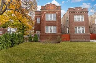 1657 N Austin Ave, Chicago, IL 60639 - Photo 1