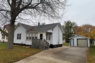 2054 Crosat St, Lasalle, IL 61301 - Photo 1