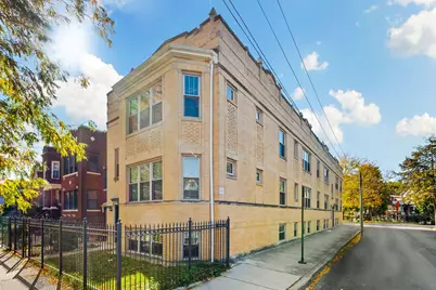 4109 W Eastwood Avenue #2, Chicago, IL 60630 - Photo 1