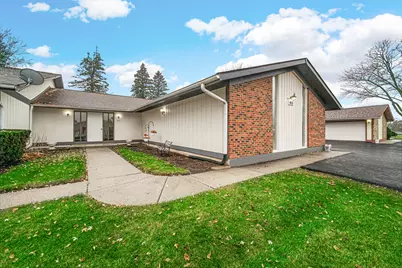 913 Wiltshire Drive #A, McHenry, IL 60050 - Photo 1