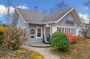 13 S Thurlow St, Hinsdale, IL 60521 - Photo 1
