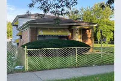 5426 S Princeton Avenue, Chicago, IL 60609 - Photo 1