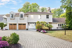 140 N Quincy St, Hinsdale, IL 60521 - Photo 1