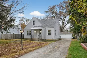 2049 N Hawthorne Ave, Melrose Park, IL 60164 - Photo 1