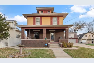 610 Watson Street, Aurora, IL 60505 - Photo 1