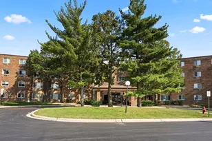 1475 Rebecca Dr, Hoffman Estates, IL 60169 - Photo 1