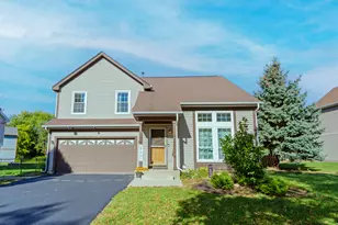 1734 Somerfield Ln, Crystal Lake, IL 60014 - Photo 1