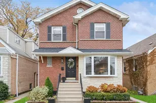 821 Lathrop Ave, Forest Park, IL 60130 - Photo 1