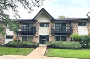 5B Kingery Quarter, Willowbrook, IL 60527 - Photo 1