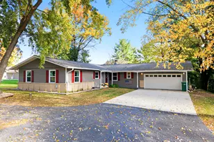 404 Willow Dr, Belvidere, IL 61008 - Photo 1