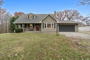 1501 US Hwy 150, Orangeville, IL 61729 - Photo 1