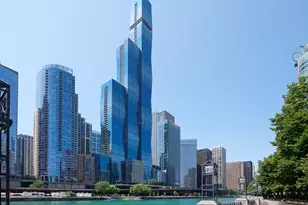 363 E Wacker Dr, Chicago, IL 60601 - Photo 1