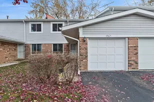 1967 N Jamestown Dr, Palatine, IL 60074 - Photo 1