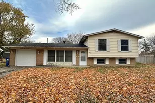 7777 Ramsgate Cir S, Hanover Park, IL 60133 - Photo 1