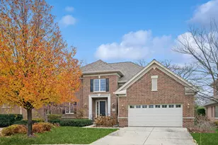 831 Balmoral Ln, Northbrook, IL 60062 - Photo 1