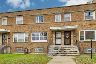 8613 S Ingleside Ave, Chicago, IL 60619 - Photo 1