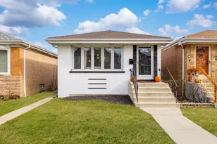 5105 S Mobile Ave, Chicago, IL 60638 - Photo 1