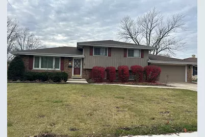 725 Prestige Street, Joliet, IL 60435 - Photo 1