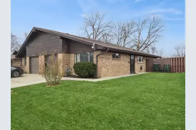 1220 Fulton Drive, Streamwood, IL 60107 - Photo 1