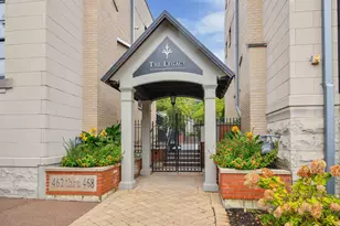 462 Pennsylvania Ave, Glen Ellyn, IL 60137 - Photo 1